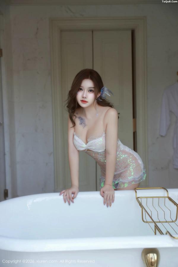   [XiuRen]高清写真图 2026.01.30 No.11298 小薯条nienie 性感情趣服饰第35张图片